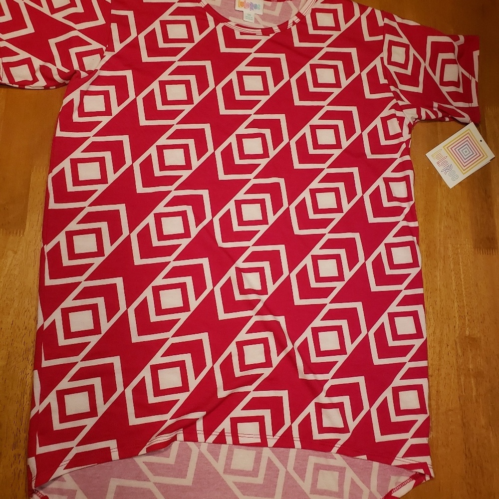 LuLaRoe tee size 14